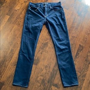 Dark wash Banana Republic jeans, 31x32